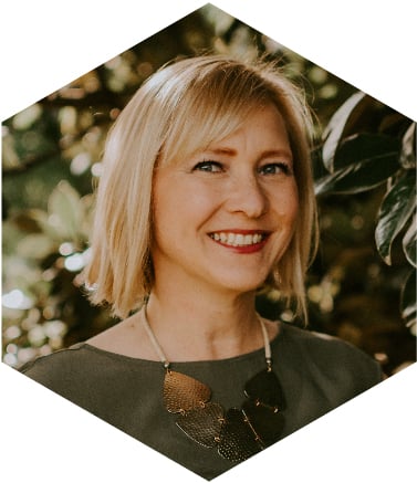 Lisa DeWaard